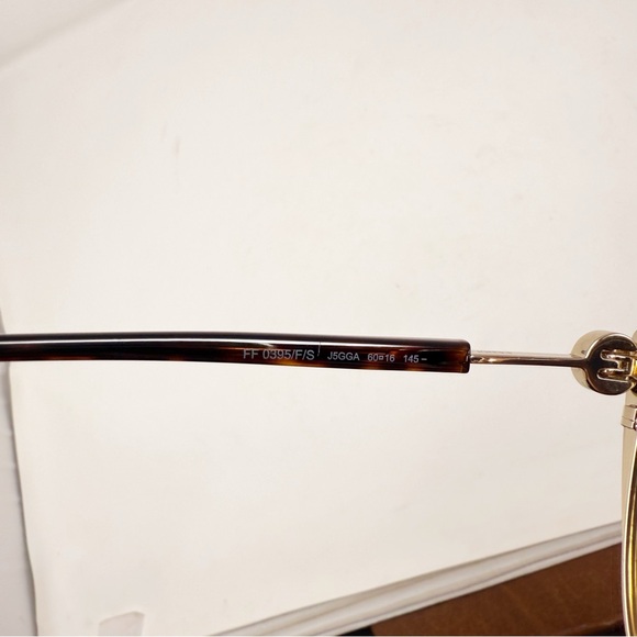 Fendi 100% Authentic Cat Eye Brown Sunglasses - Picture 8 of 8